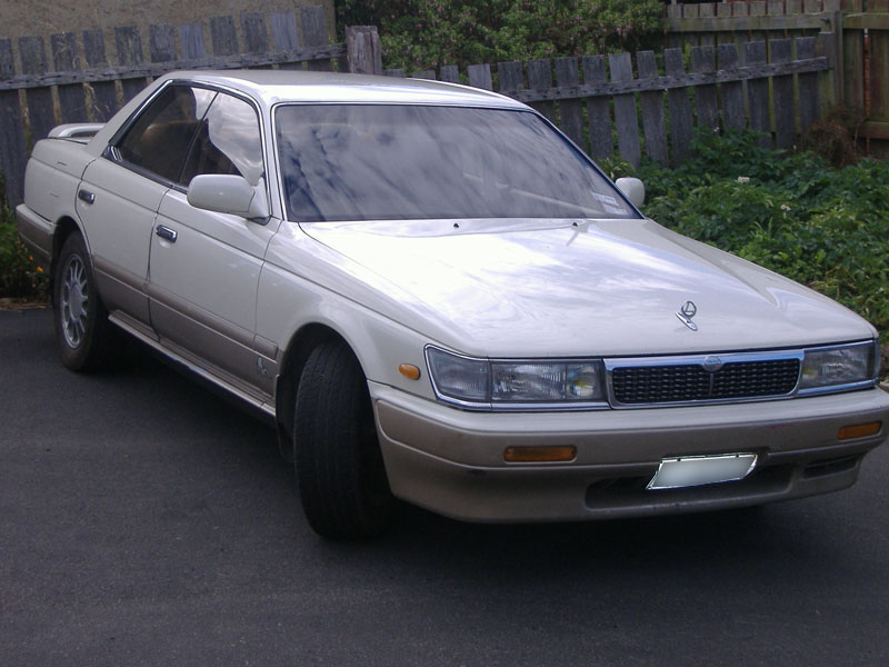 Nissan Laurel C33 1989 ����